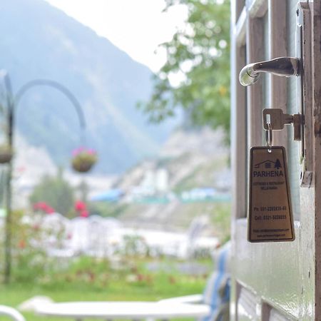 Parhena Cottages Bella Naran Exterior foto